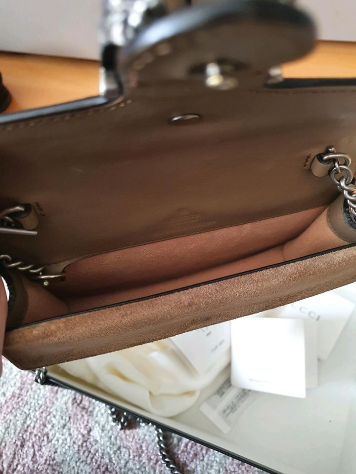 Gucci Dionysus Super Mini Tasche in Augsburg