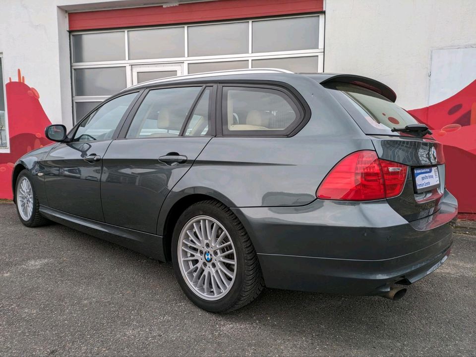 BMW 318i Kombi *Standheizung*Leder beige* in Braunschweig