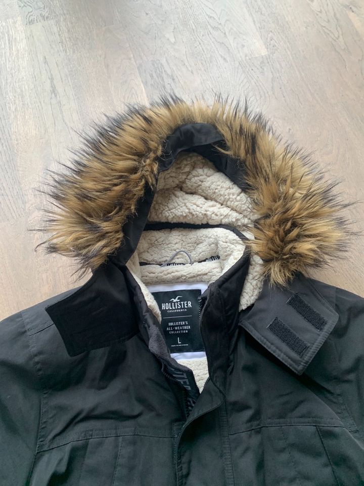 Winterjacke Parka  Jacke mit Sherpafutter von Hollister Gr. L in Ginsheim-Gustavsburg