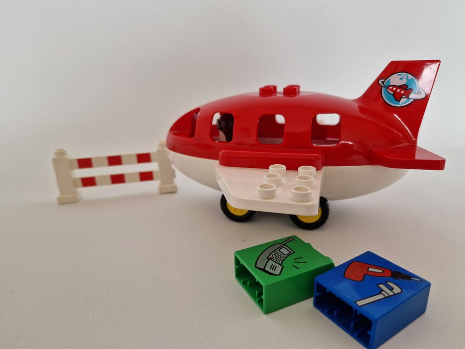 Lego Duplo Flugzeug Pilot Technik in Hannover