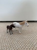 Schleich Pferde Ponys Stute mit Fohlen 42423 Hamburg-Mitte - Finkenwerder Vorschau