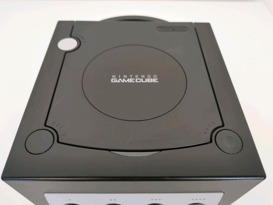 Nintendo GameCube DOL-001 EUR in Neu Wulmstorf