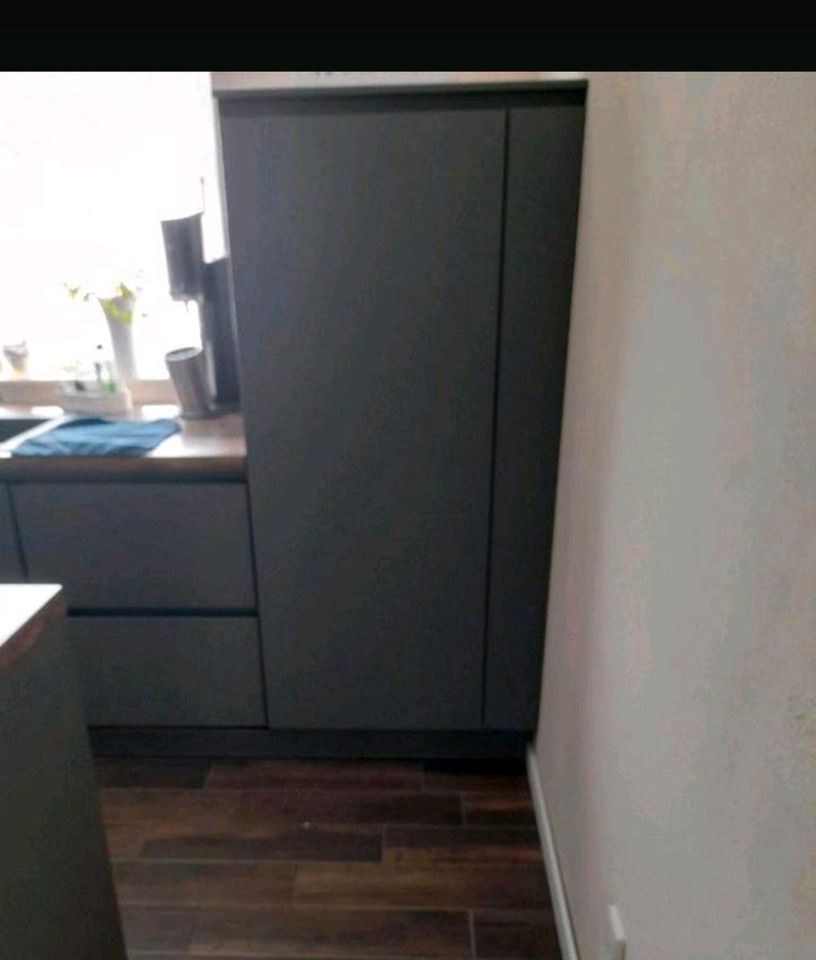 Einbauen Kühlschrank Siemens 54x122 in Herten