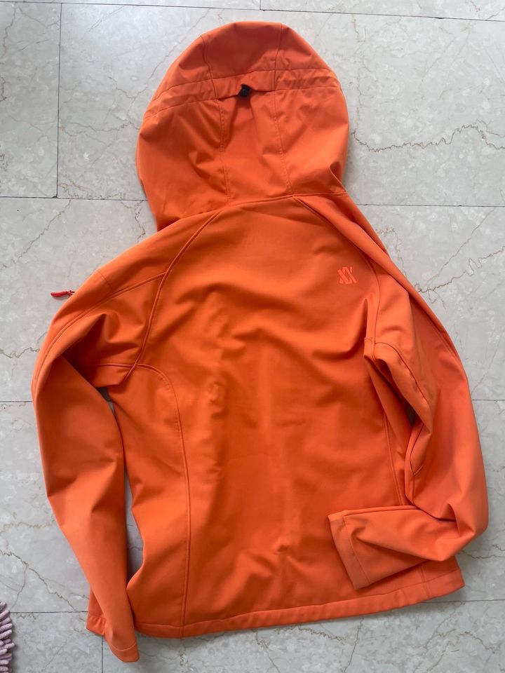 Jacke Völkl, orange  M / 38 in Waldkirch