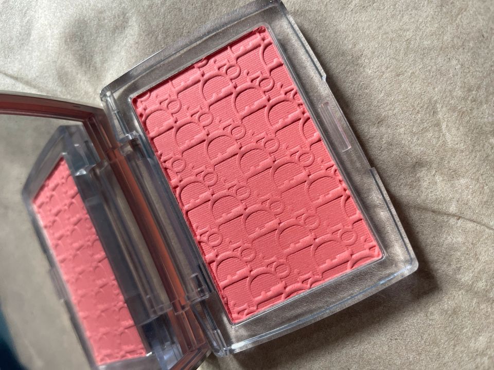 Dior Backstage Rosy Glow 004 Coral in Düsseldorf