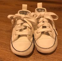 Babyschuhe von ,Converse‘ Grösse 18 Baden-Württemberg - Bretzfeld Vorschau