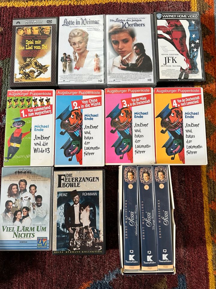 VHS Kassetten in Duisburg