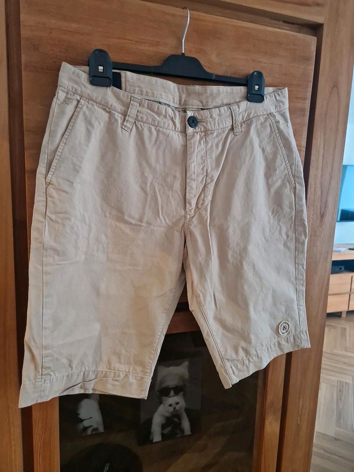 Gaastra Hose kurz Shorts beige Herren 36 in Hattingen