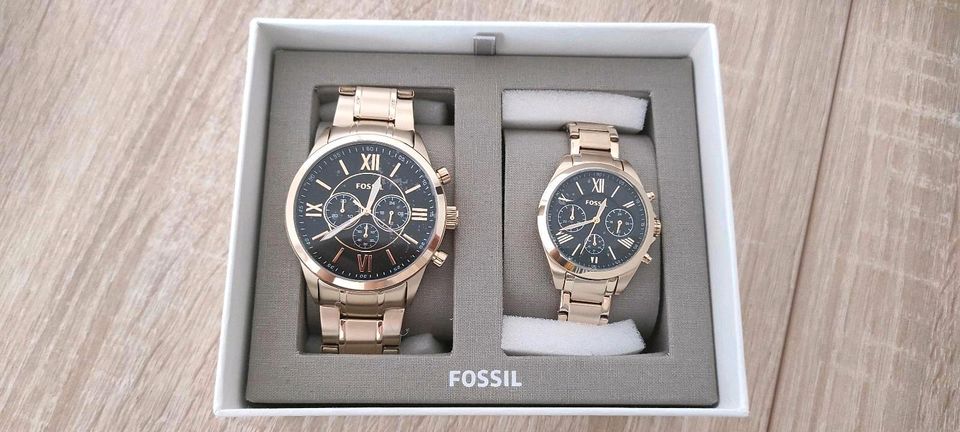 Uhren von Fossil. NEUE!!!Geschenkset Uhren His and Hers Chronogra in  Nordrhein-Westfalen - Gummersbach | eBay Kleinanzeigen ist jetzt  Kleinanzeigen