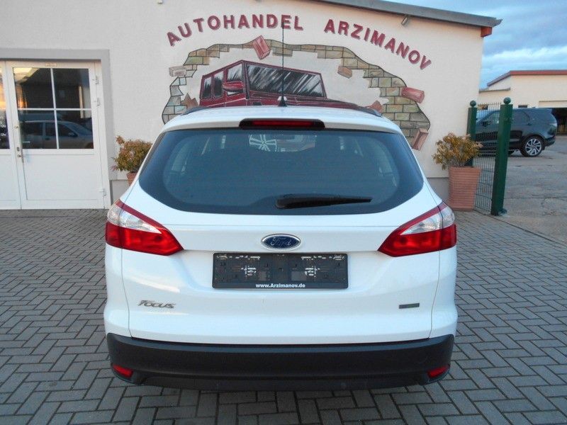 Ford Focus Turnier 1.0 SYNC Edition NAVI/PDC in Markranstädt