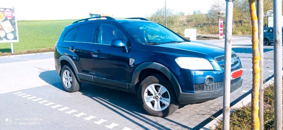 Chevrolet Captiva, Benzin, 5 sitze in Neuental