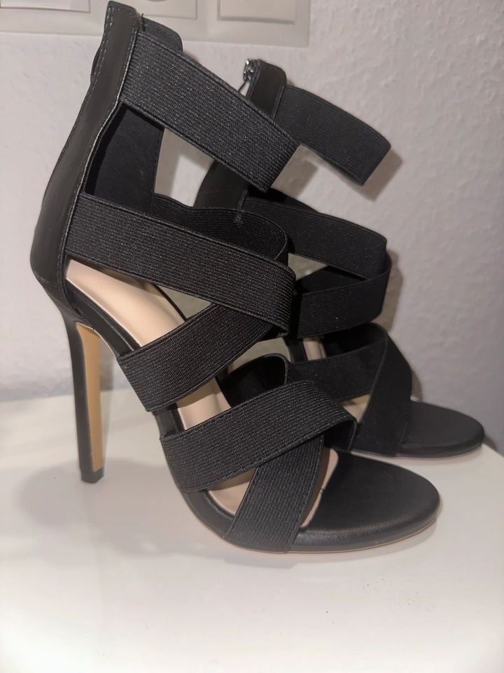 Schwarze High Heels gr 36 in Ulmen