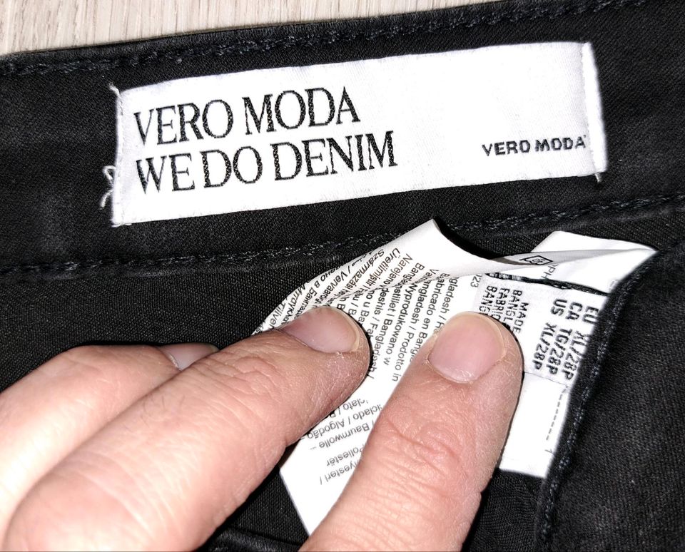 Kleiderpaket Hosen Damen Only Vero Moda XL/30 in Salzwedel