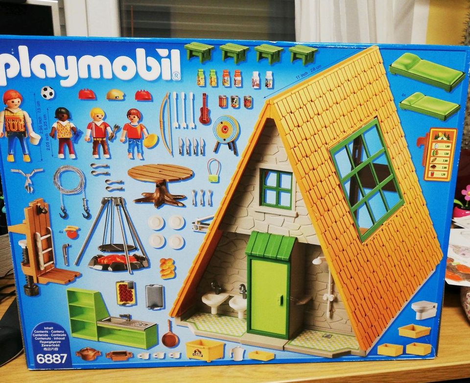 *Neu und originalverpackt* PLAYMOBIL 6887 Großes Feriencamp in Zirndorf