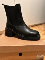 Another A Chelsea Boots Stiefel schwarz Leder 41 neu OVP Frankfurt am Main - Kalbach Vorschau