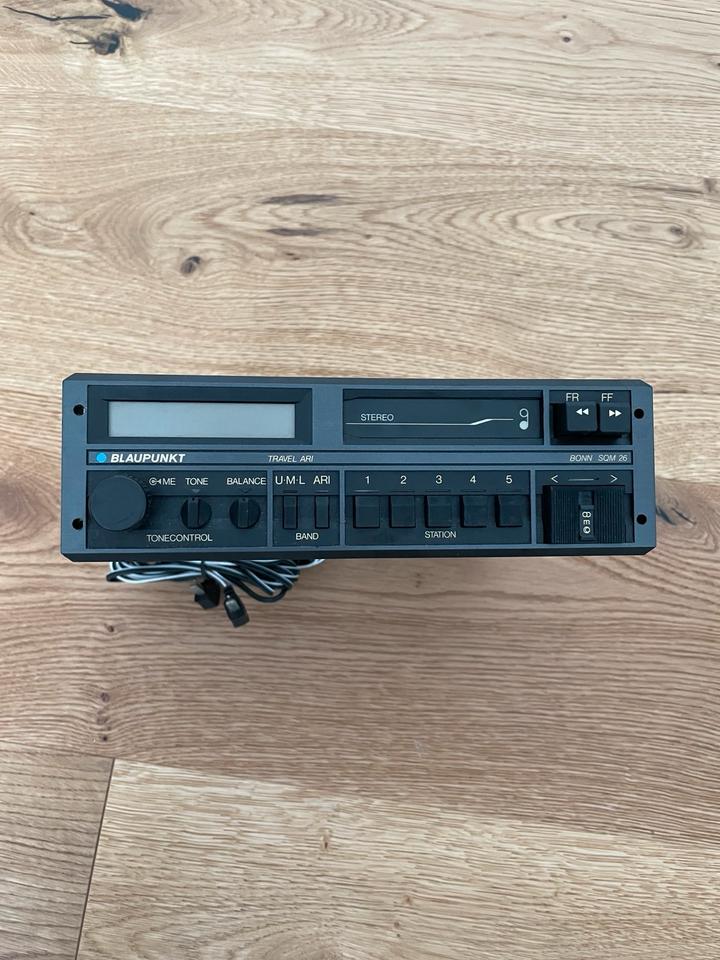 Blaupunkt Autoradio mit Kassette / Kassettenradio SQM 26 in Dreieich