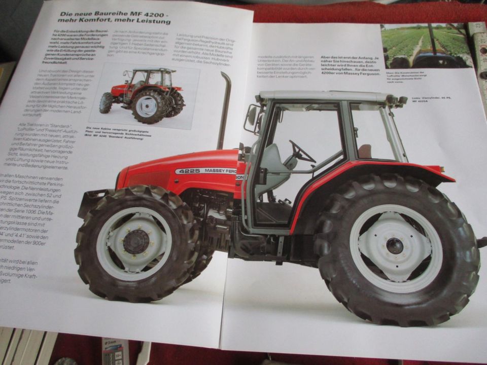 Massey Fergusson 4200 Prospekt Traktor Schlepper brochüre versich in Hoyerhagen
