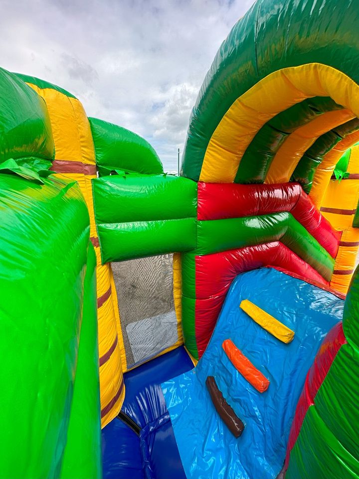 HÜPFBURG mieten /Kindergeburtstag/Hochzeit/Firmenfeier/Sommerfest in Bad Waldsee