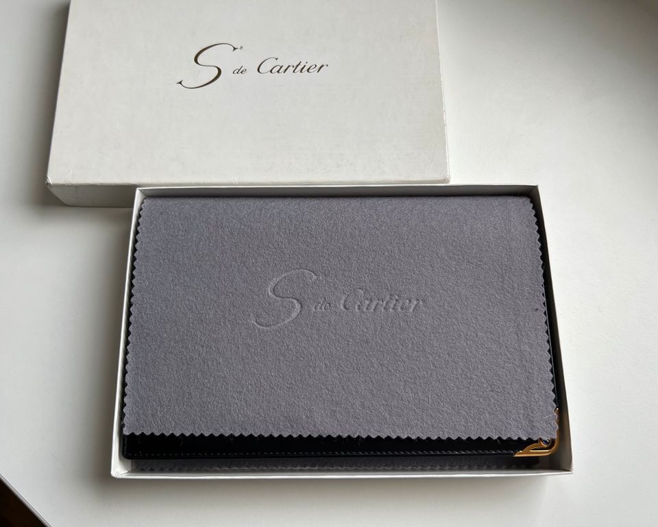 Saphir de Cartier Paris Adressbuch Leder OVP Top Zustand! RAR in Oberhausen