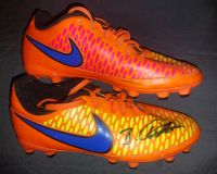 Nike Fußballschuhe Magista Gr. 35 EUR für Kids/TSV 1860 München Kr. Altötting - Neuötting Vorschau