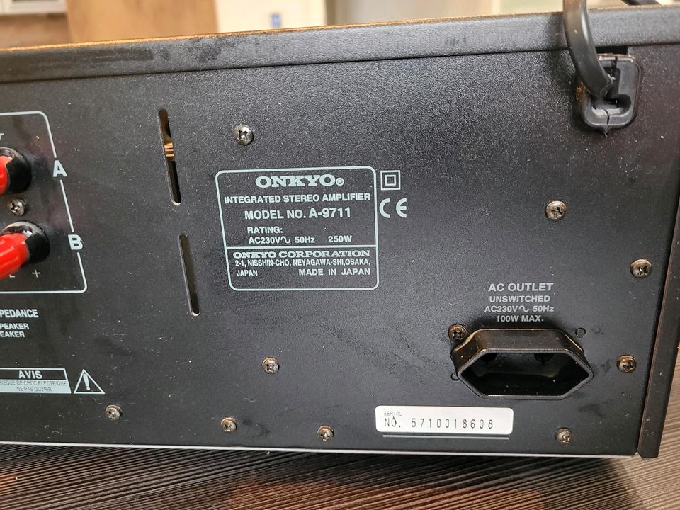 Onkyo A-9711 Amplifier High End Verstärker in Külsheim