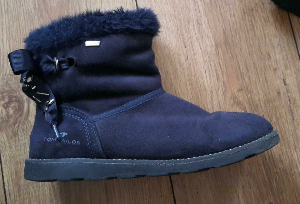 Tom Tailor Stiefeletten Gr. 39 dunkelblau in Lutzhorn