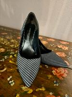 Kennel & Schmenger Pumps Schuhe gr. 39 echt Leder Schwarz / Weiß Saarland - Homburg Vorschau