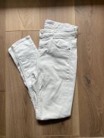 Skinny Jeans Weiß Pull & Bear Weiß 36 S Baden-Württemberg - Aichtal Vorschau