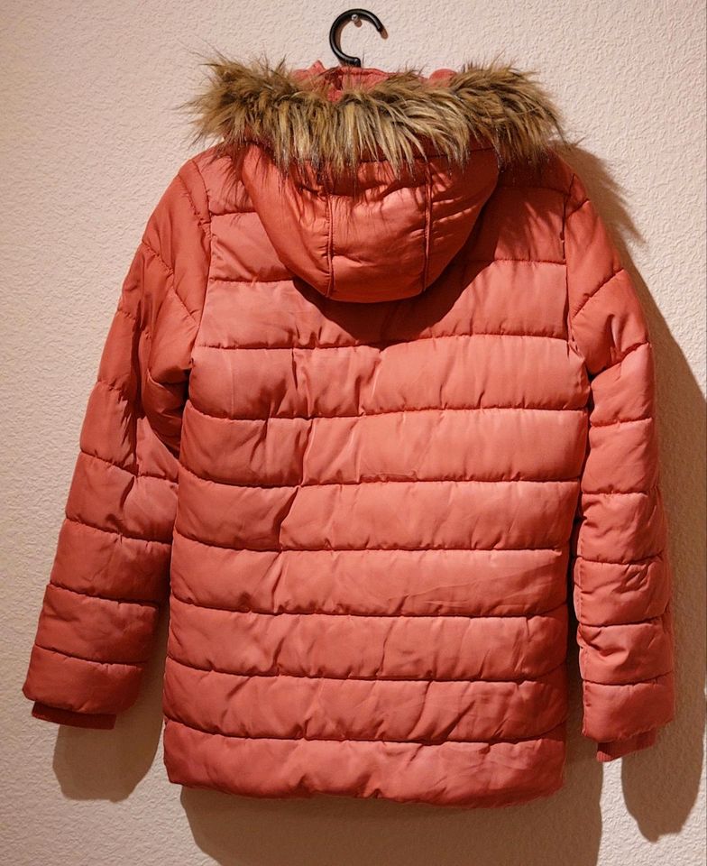 Winterjacke Größe 152 in Wachau