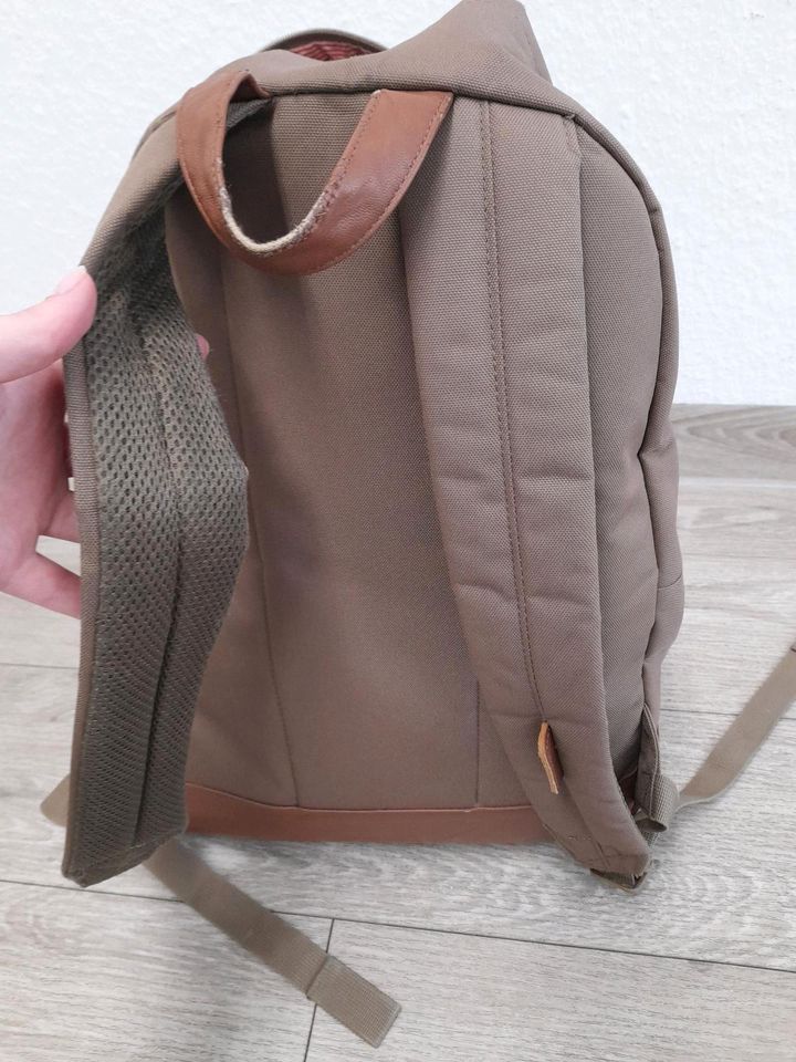 Rucksack von Herschel in Fellbach