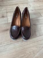 Halbschuhe GEOX Damen Leder Slipper 38 mit Keilabsatz Hessen - Hattersheim am Main Vorschau