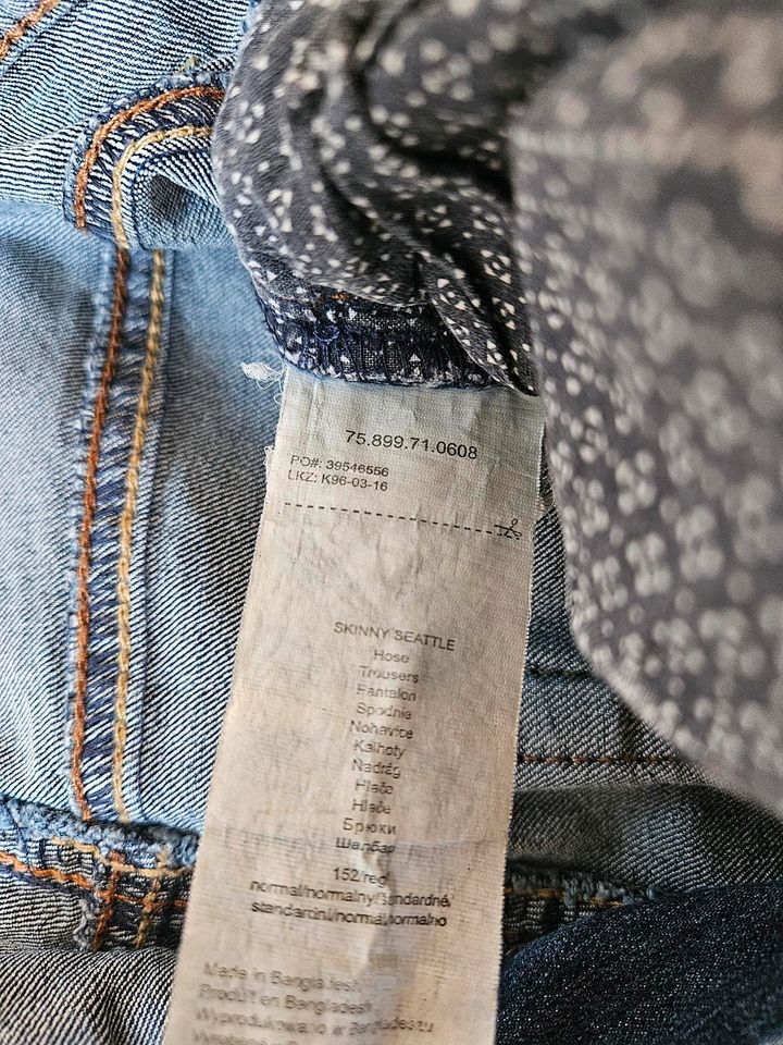 Jeanshosen Jeans von s.oliver gr. 152 reg in Genthin