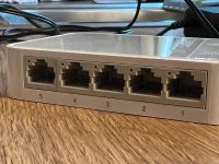 TP-Link  5 Port Switsh TL-SF1005D Niedersachsen - Oyten Vorschau