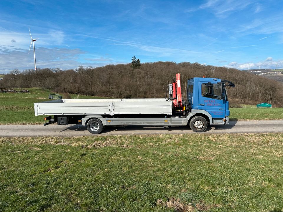 Mercedes Benz Atego 818 Ladekran in Thalfang