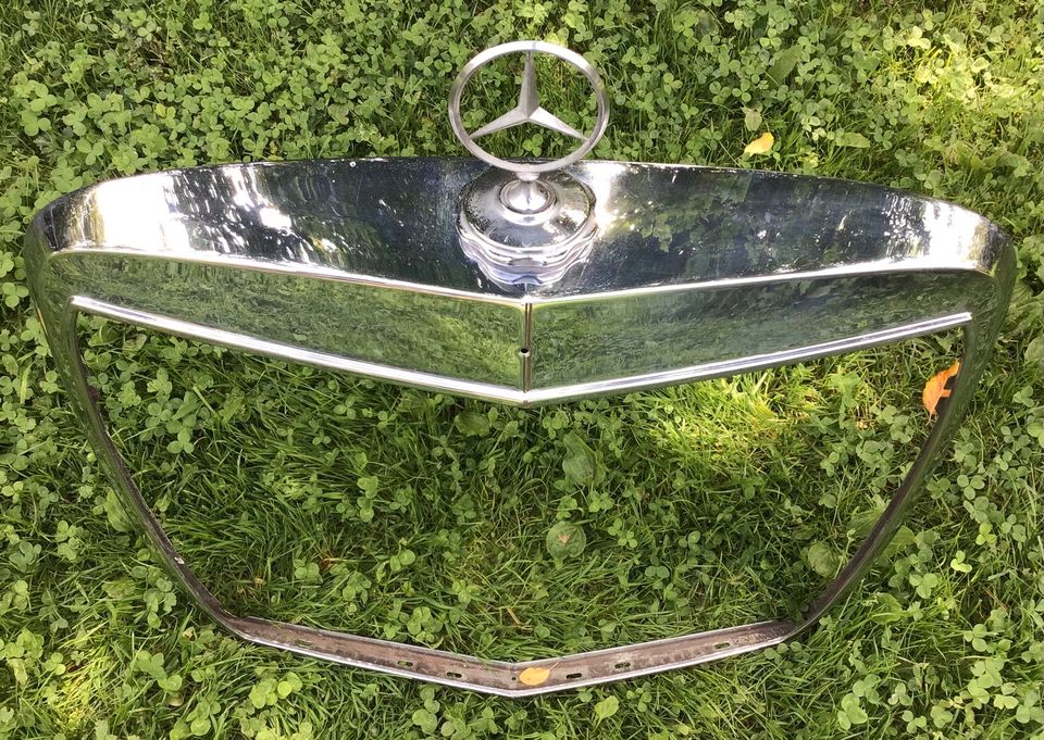 Mercedes Benz W 108 Kühler—Rahmen mit Stern in Groß Pankow (Prignitz)