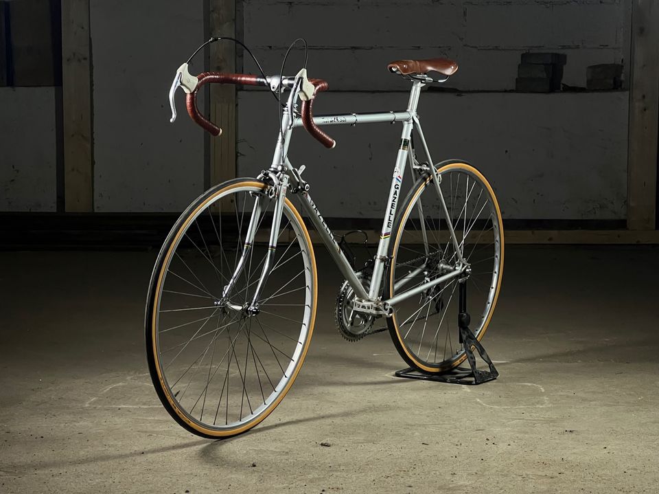 Gazelle vintage Rennrad | Restauriert | Echtleder | RH 58 in Würzburg