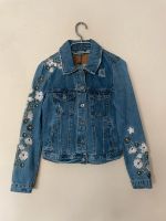 Jeansjacke, Größe 34, Neu mit Etikett! Bayern - Glashütten Vorschau