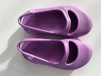 Crocs Baby Badeschuhe Lila Gr 5 (20 21) Nordrhein-Westfalen - Brühl Vorschau