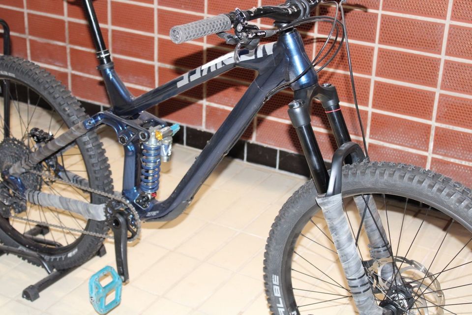 NS Bikes Define AL 160 Gr. M 27,5" RockShox Gebraucht in Bad Wildbad