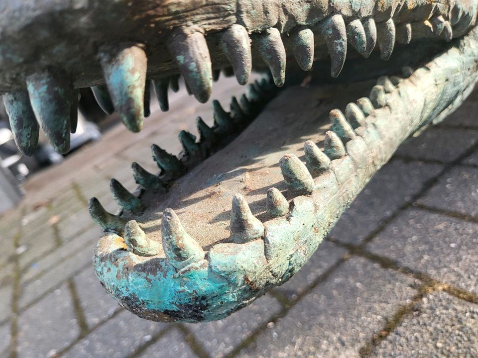 Bronze figur Krokodile Alligator Bronzefigur Garten in Senden