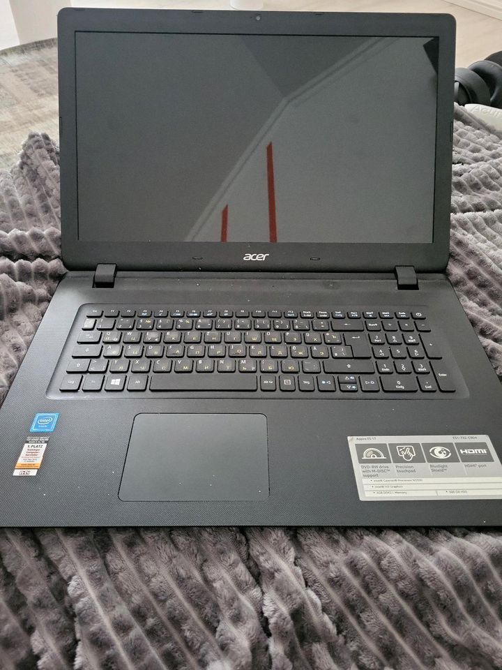 Acer Aspire ES1-732 Laptop / Notebook Windows 10 in Hilter am Teutoburger Wald