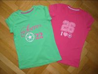 2 T-Shirts in grün und pink in der Größe 146/152 z Stuttgart - Stuttgart-Süd Vorschau