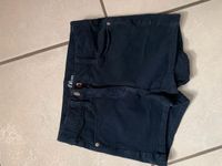 S.Oliver kurze Hose Shorts Jeans dunkelblau Gr. 134 Nordrhein-Westfalen - Harsewinkel Vorschau