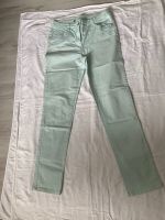 Mintfarbende Jeanshose von C&A , Größe 36, 5 Euro Nordrhein-Westfalen - Gütersloh Vorschau