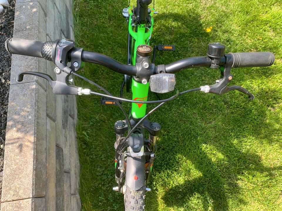 Jugendfahrrad scool 24 Zoll grün top Zustand in Viersen