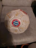 FC Bayern Fußball mit Autogrammen Baden-Württemberg - Ehingen (Donau) Vorschau