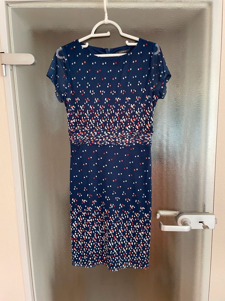 Esprit, schickes Sommerkleid, Größe S in Hilden