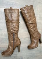Stiefel 38 braun hellbraun Venturini 11cm Reißverschluss Hessen - Heusenstamm Vorschau