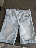 Kurze Jeans Hose Jungen  Gr.146 Hellblau Bayern - Cham Vorschau