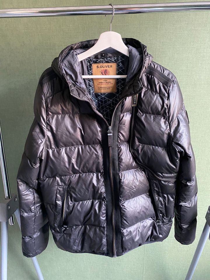 Herren Winterjacke Daunenjacke S.Oliver Gr. M, 2x getragen in Duisburg -  Homberg/Ruhrort/Baerl | eBay Kleinanzeigen ist jetzt Kleinanzeigen